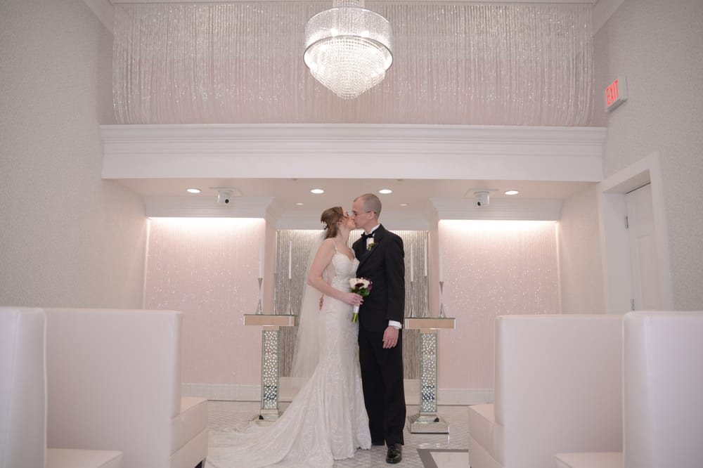 Glamorous Weddings Magnolia Chapel Las Vegas Yelp Photo Of Chapel The Flowers Las Vegas Nv United States Glamorous