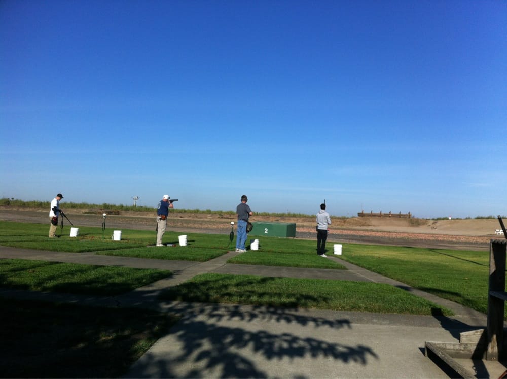 Escalon Sportsman’s Club Sports Clubs 25195 E River Rd, Escalon, CA