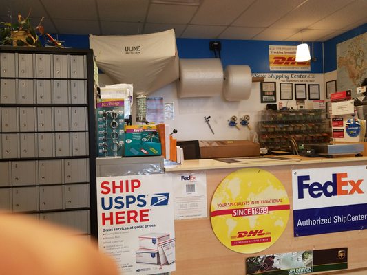 USave Shipping Center