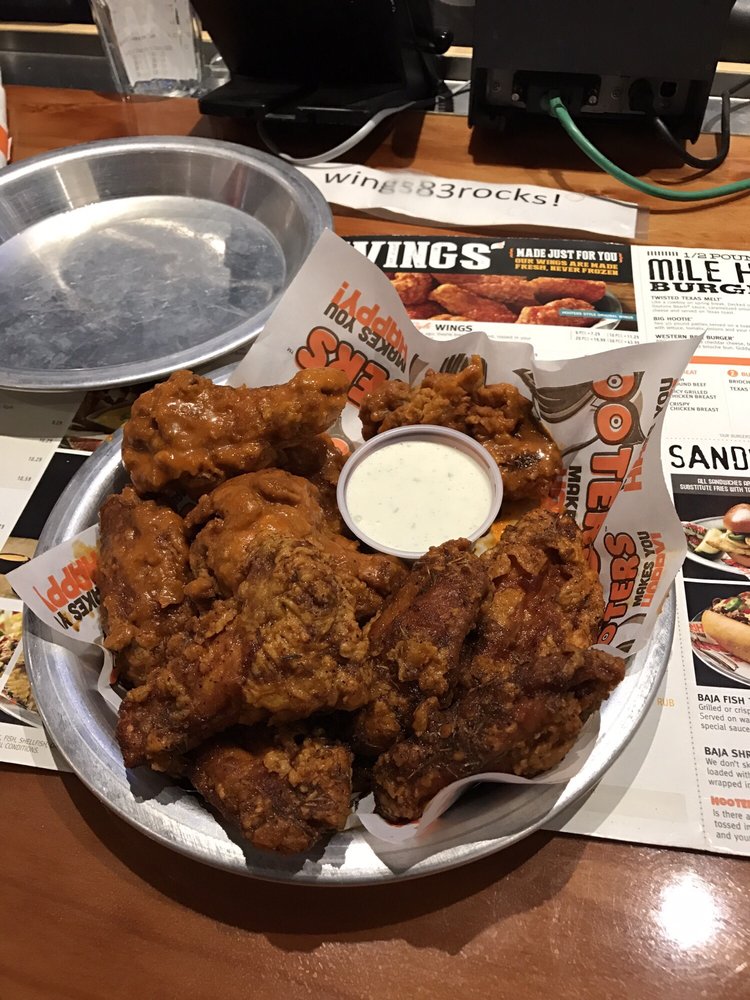 Hooters 20 Photos & 23 Reviews Sports Bars 1519 Yuma Palms Pkwy, Yuma, AZ Restaurant