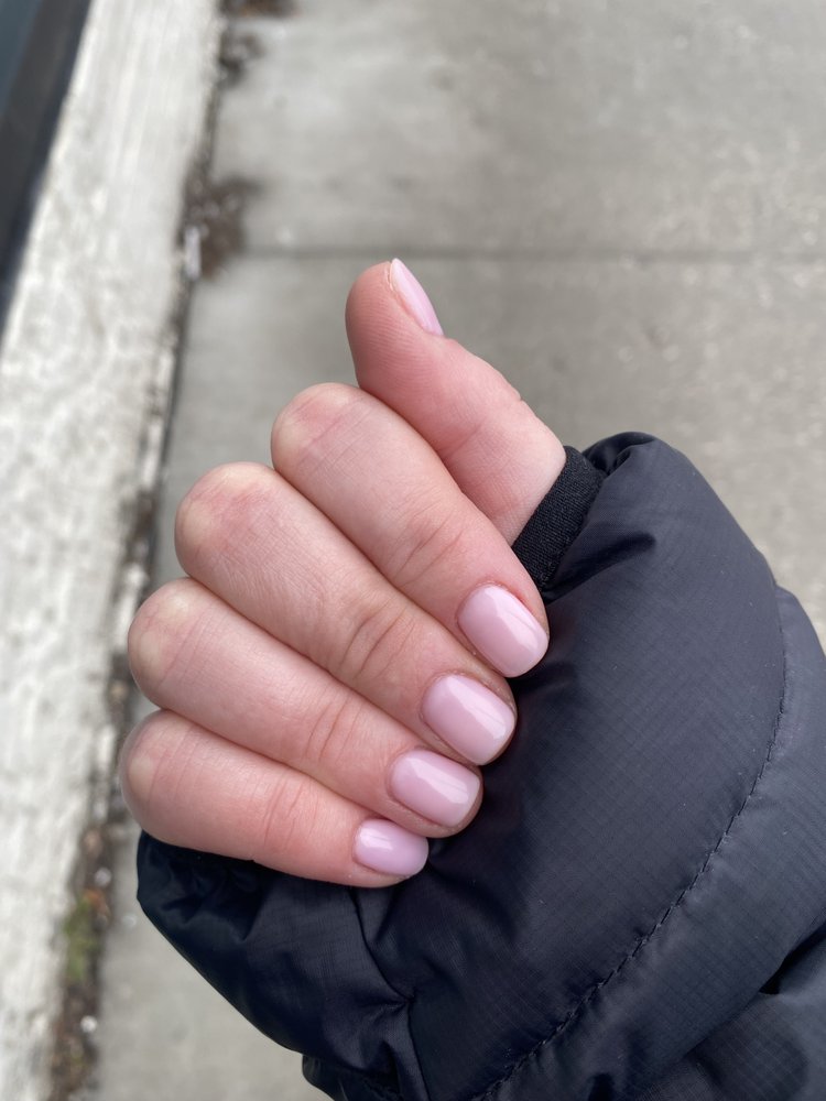 Mo Mo Beauty Nails