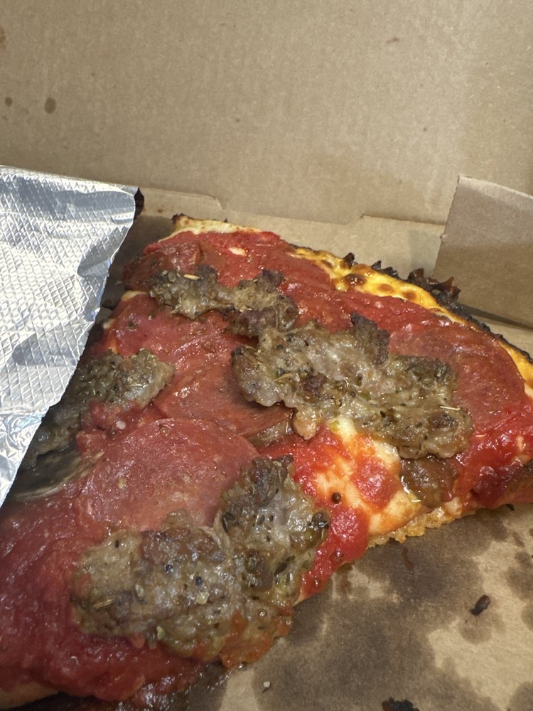 Lefty's Pizza Kitchen