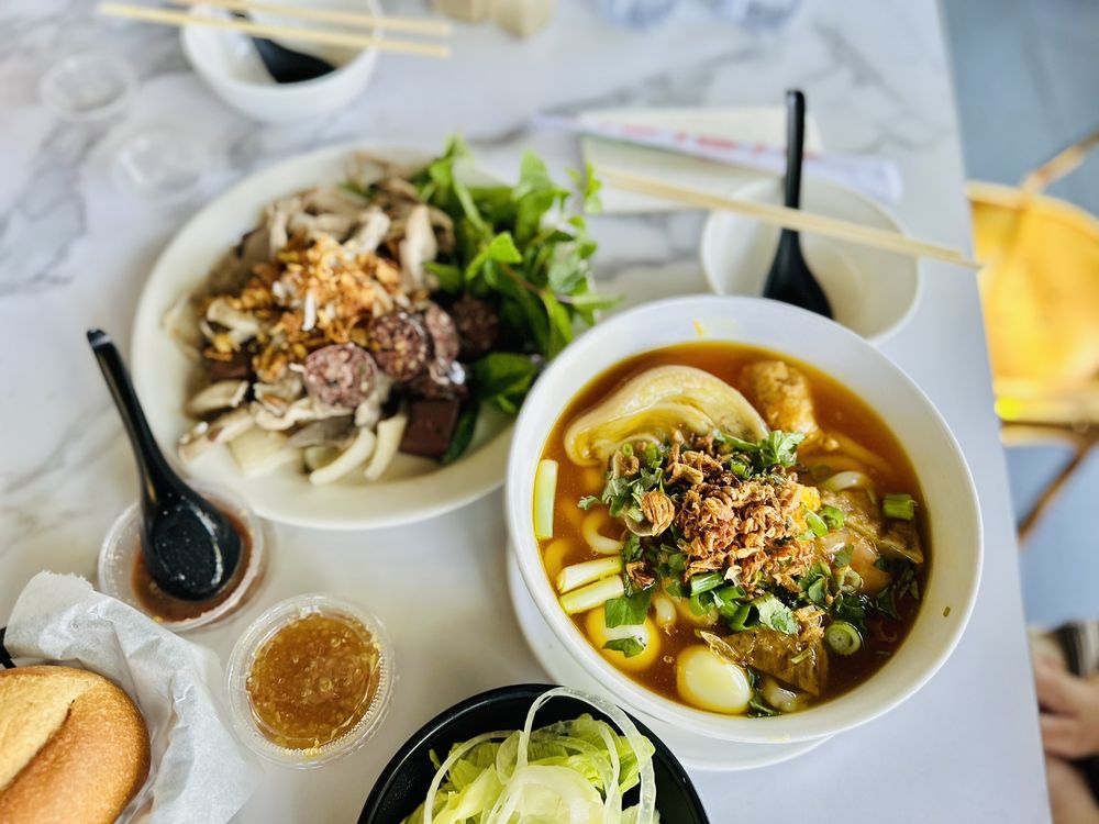 Đà Thành Restaurant