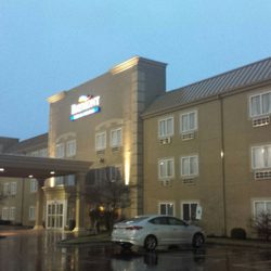 Baymont Inn Suites Litchfield 11 Photos Hotels 1405 West Photo Of Baymont Inn Suites Litchfield Il United States