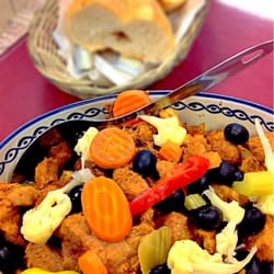 Ferry St. Barbecue - Newark, NJ, United States. Picadinho de porco c/ camarão, A Brazilian favorite.