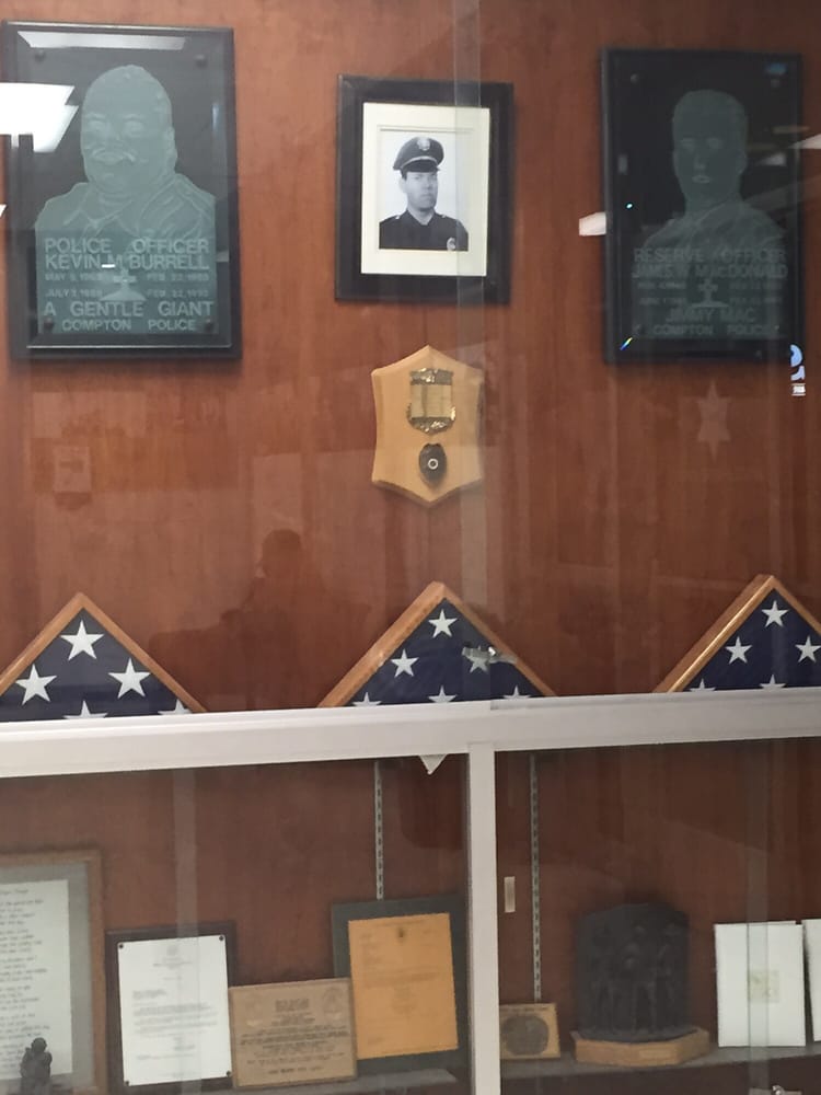 La County Compton Sheriff Station 25 Reviews Police Departments 301 S Willowbrook Ave