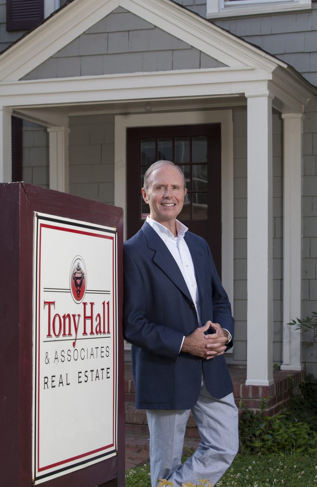 Tony Hall & Associates
