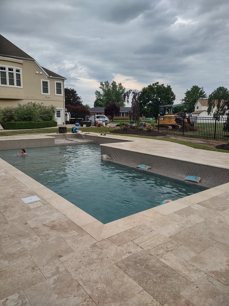 J D Custom Pools