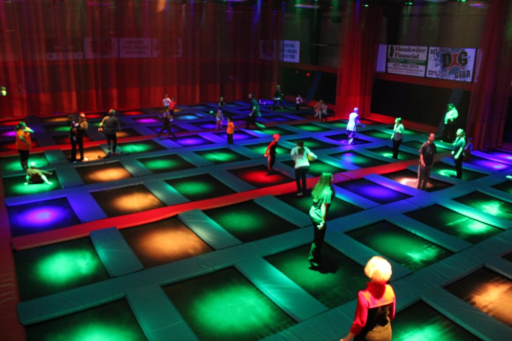 Defy Gravity Lincoln 12 Photos Trampoline Parks 345 Sporting