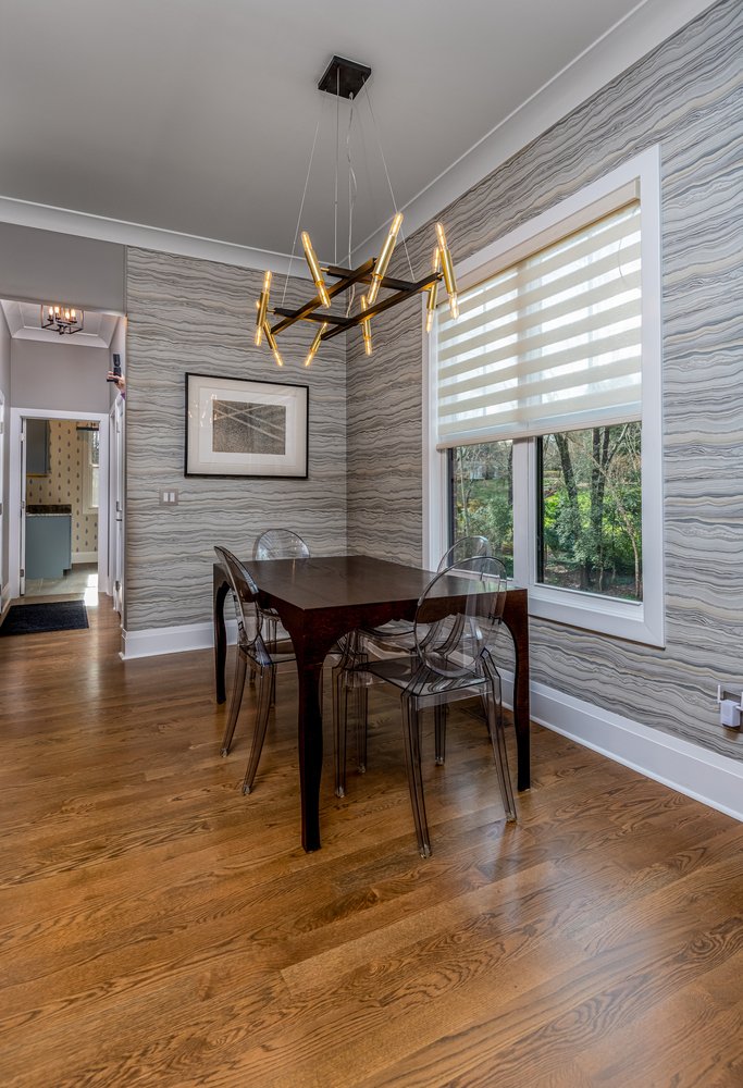 Wallpaper & Blinds of Hickory