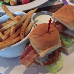Ringo's Pub - Plano, TX, United States. Chicken Bacon Sliders