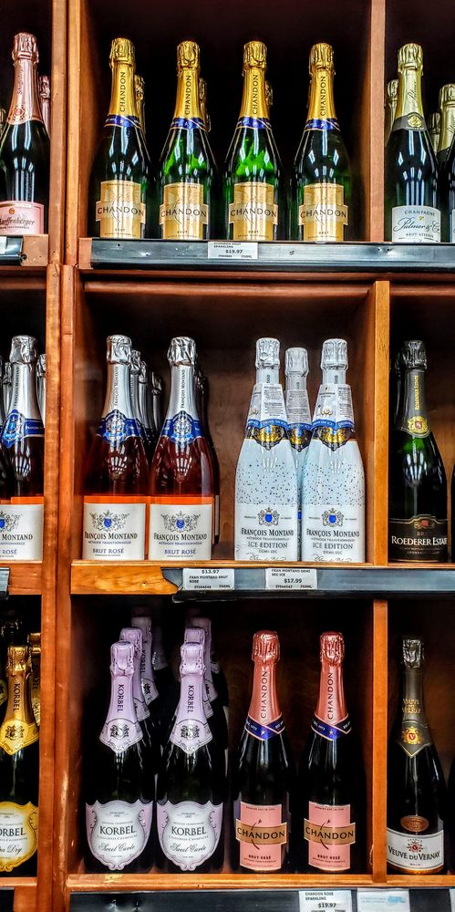 Crown Wine & Spirits