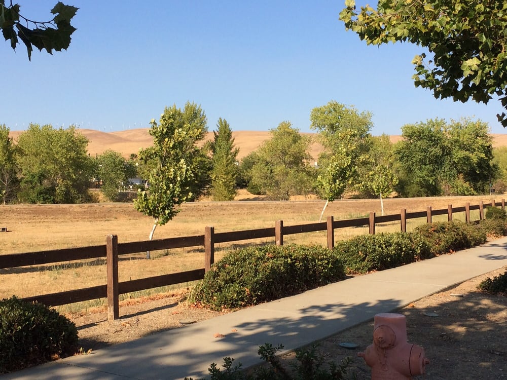 Altamont Creek Park Playgrounds 6800 Altamont Crk Dr, Livermore, CA