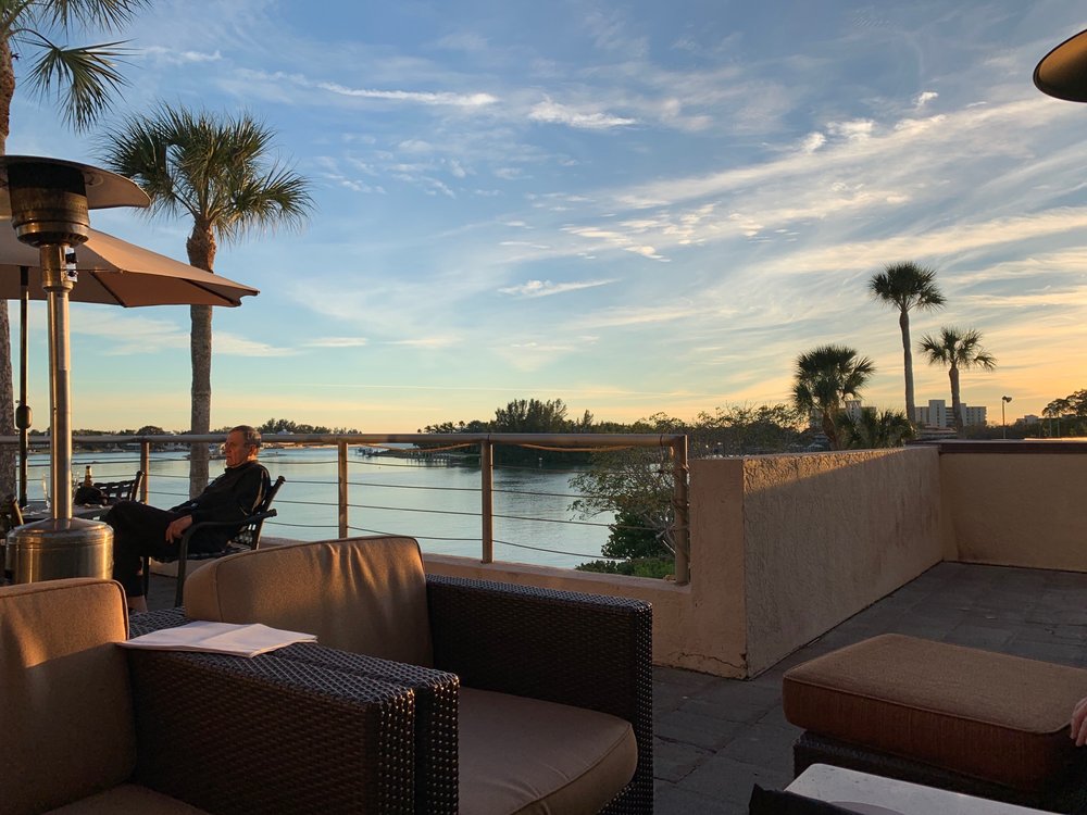 Chart House 94 Photos 206 Reviews Seafood 201 Gulf Of Mexico Photo Of Chart House Longboat Key Fl United States Patio Bar Overlooking