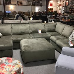 Hall Furniture 41 Photos Mattresses 3131 Decherd Blvd Photo Of Hall Furniture Winchester Tn United States