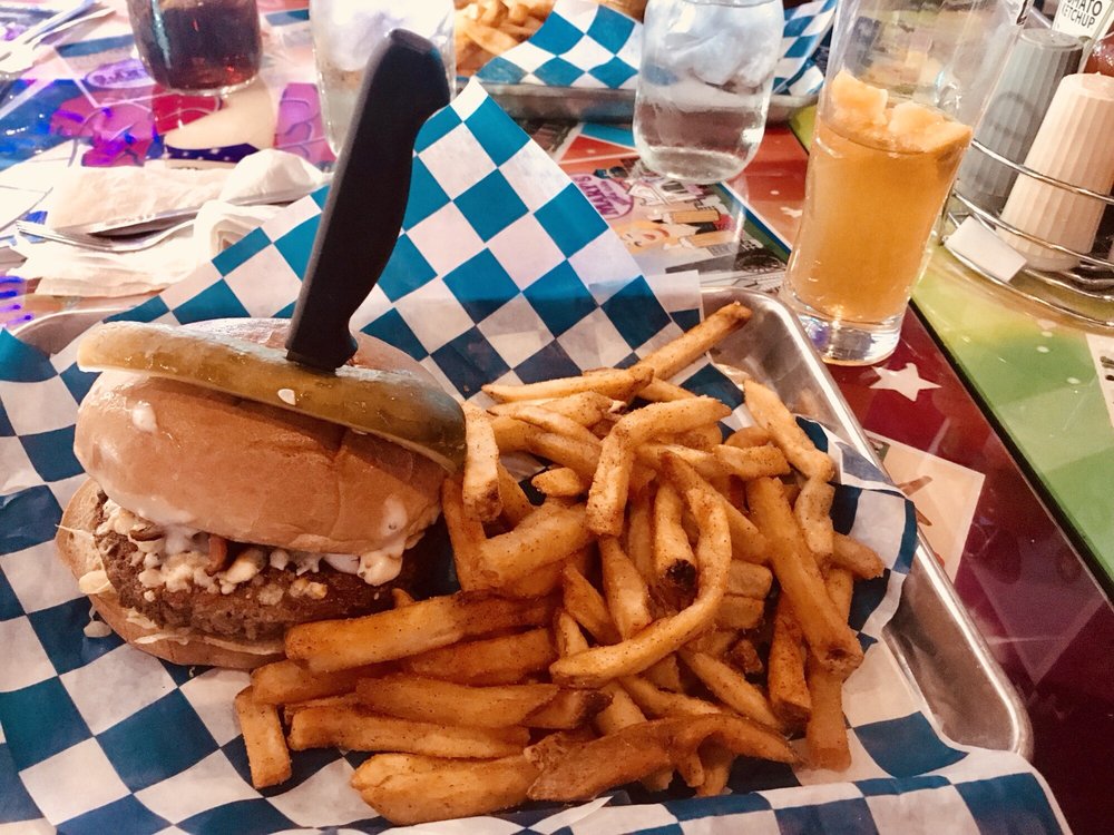 Hamburger Mary’s - 152 Photos & 84 Reviews - Burgers - 1700 E Flamingo