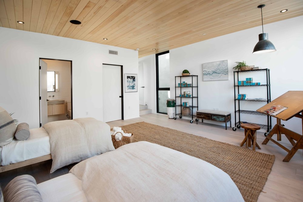 image of business Farnsworth Builders