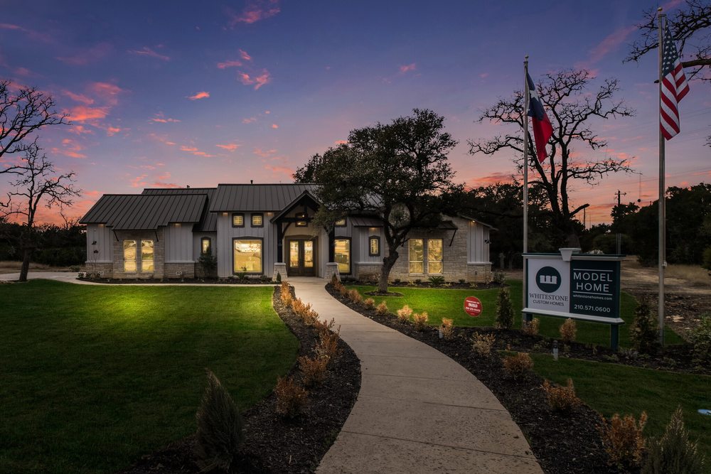 image of business Whitestone Custom Homes
