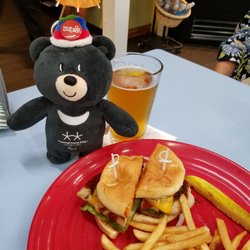 Best Airport Restaurants In Kahului Hi Last Updated December 2018 1 Stinger Ray S Tropical Bar Grill