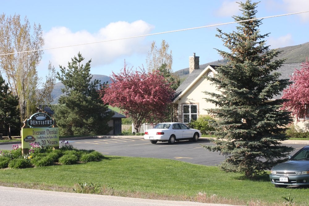 image of business Burton Dental