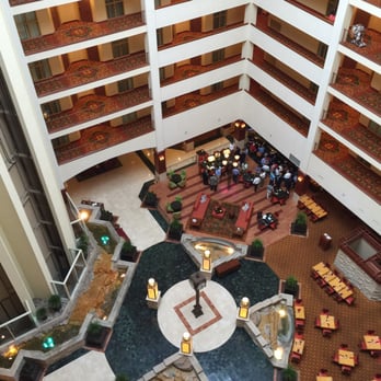 Renaissance Charlotte Suites Hotel 124 Photos 72 Reviews Photo Of Renaissance Charlotte Suites Hotel Nc United States Main Atrium