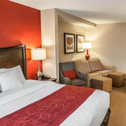 Comfort Suites City Centre Closed 23 Photos 28 Reviews
