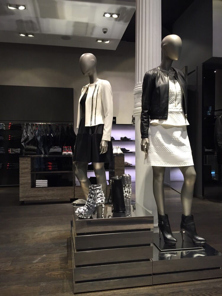 Hugo Boss 11 Photos & 21 Reviews Men's Clothing 132 Greene St