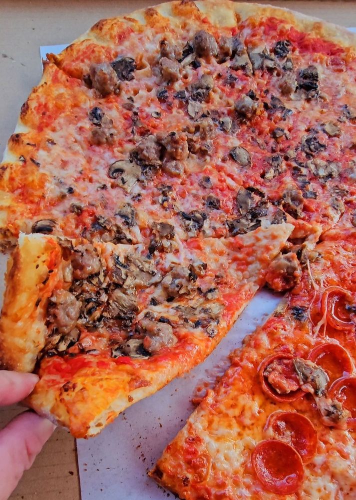 Secret Pizza