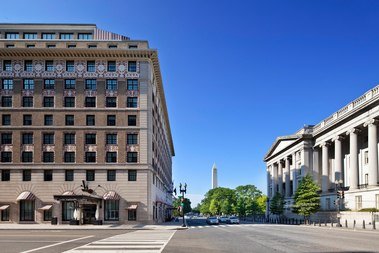 W Washington D.C
