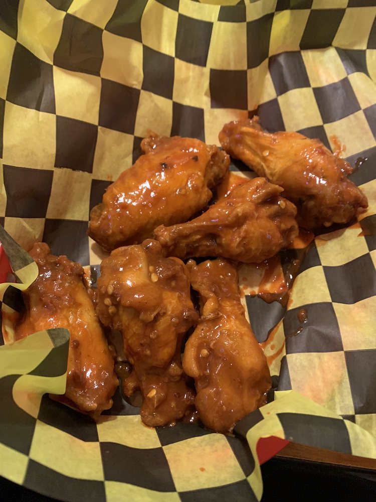 Woodside Bar & Grill