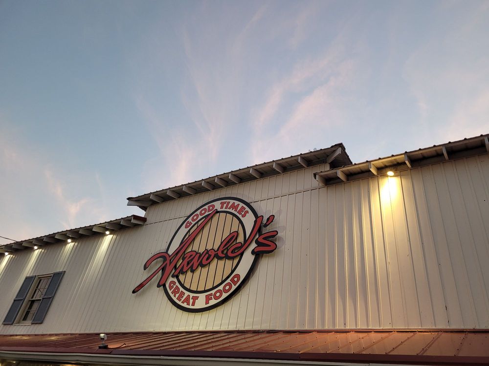 Arnolds-Good Times Great Food