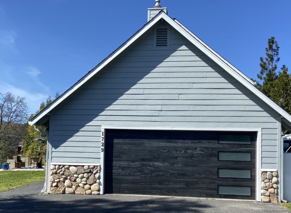 Harry Jr's Garage Doors