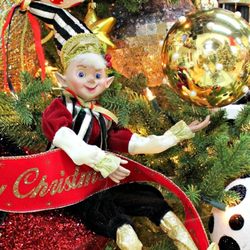 The Christmas Palace 46 Photos 17 Reviews