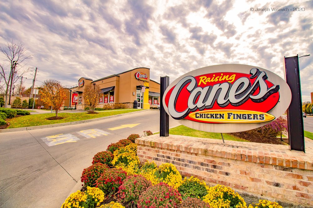 Raising Cane's Dress Code