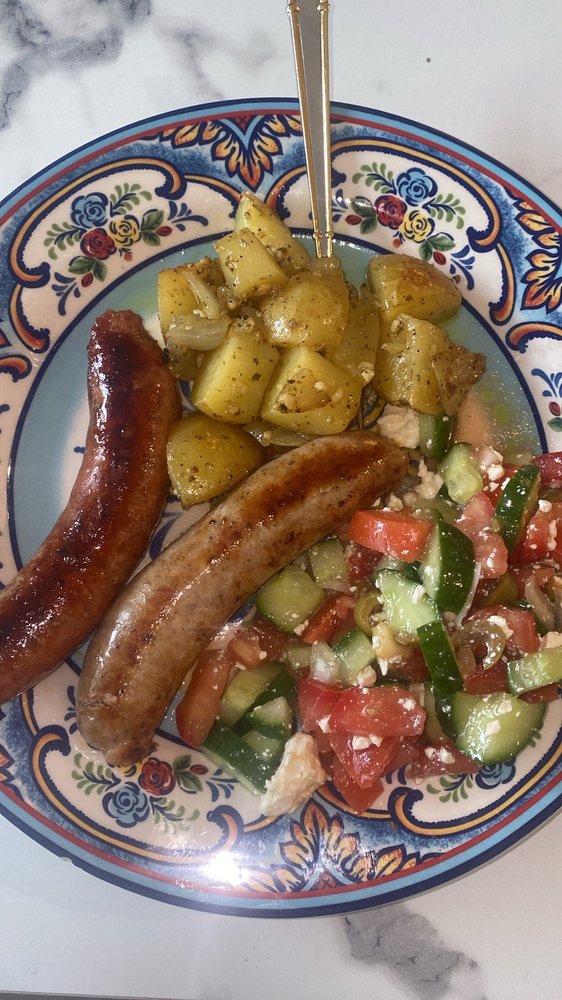 Queen's Meat & Deli