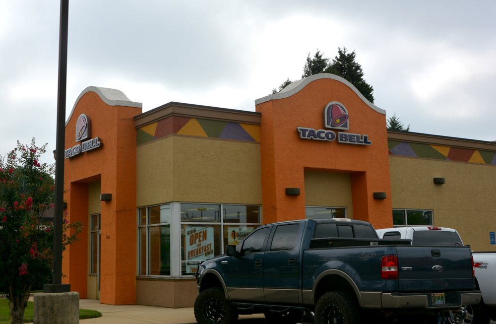Taco Bell Mexican 1446 East Main Street, Lincolnton, NC