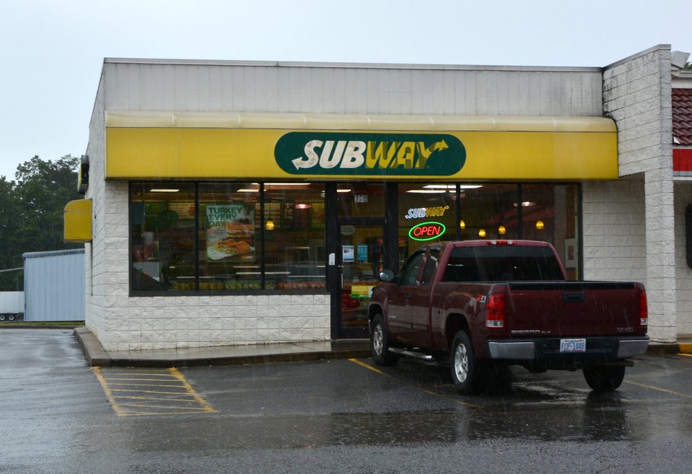 Subway Restaurants Sandwiches 720 S State Street, Yadkinville, NC