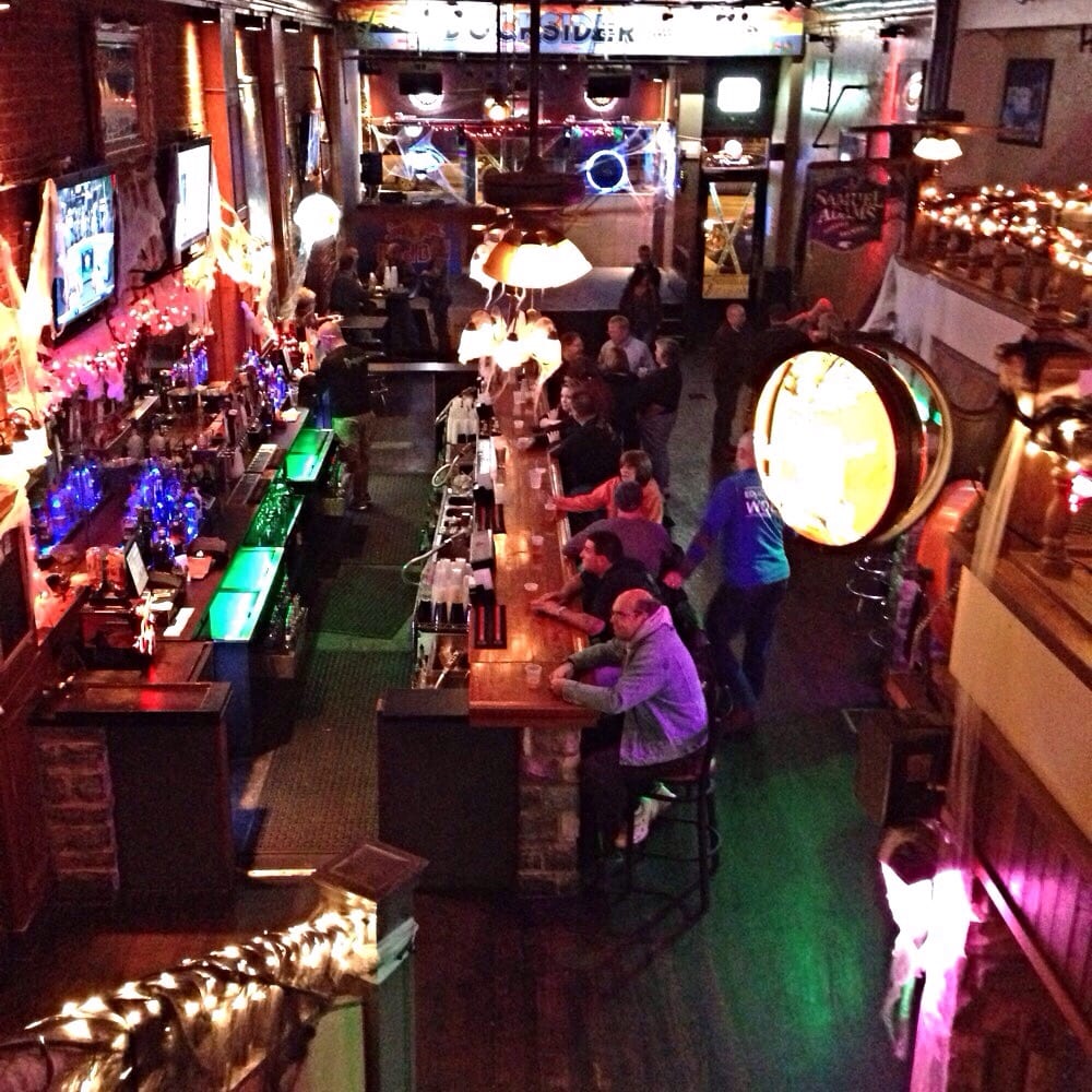 Docksider Tavern