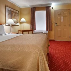 Best Western Bryson Inn 27 Photos 21 Reviews Hotels 125 Photo Of Best Western Bryson Inn Mount Airy Nc United States Guest