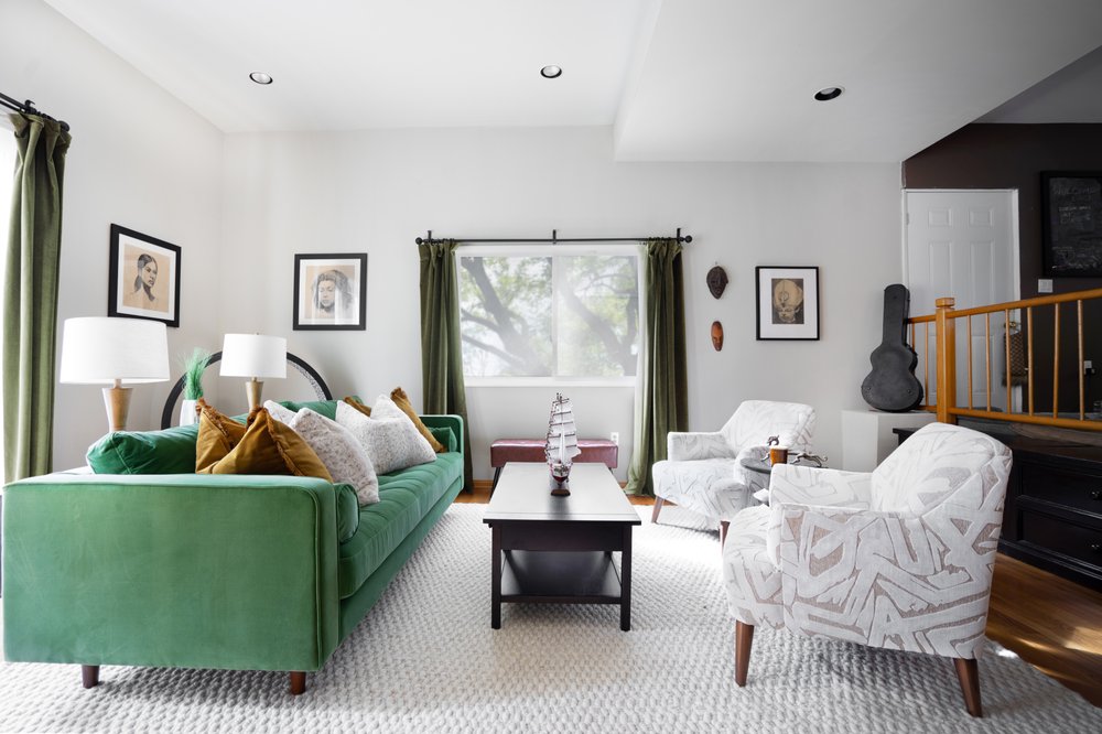 image of business Uniquely You Decor