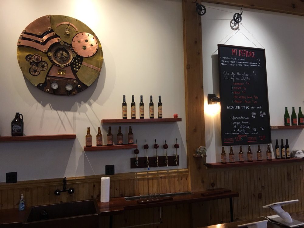 Mt Defiance Cidery & Distillery