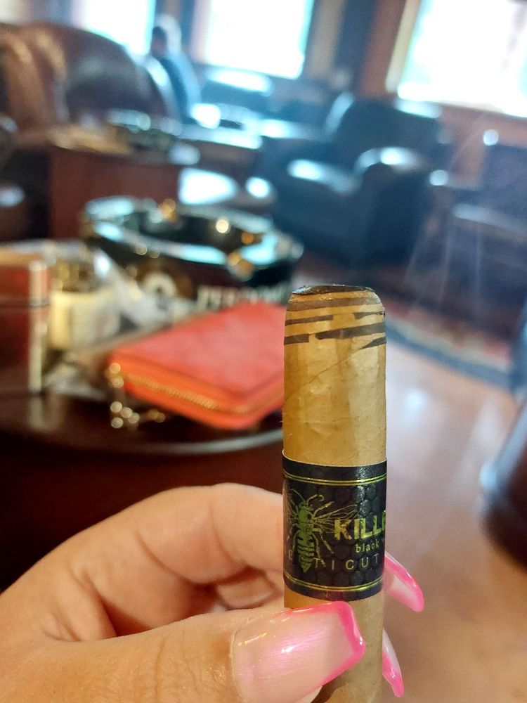 Smokin' Bear Cigars