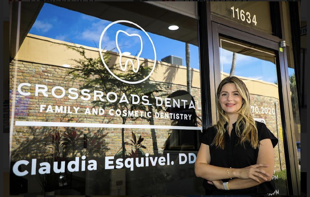 image of business Crossroads Dental