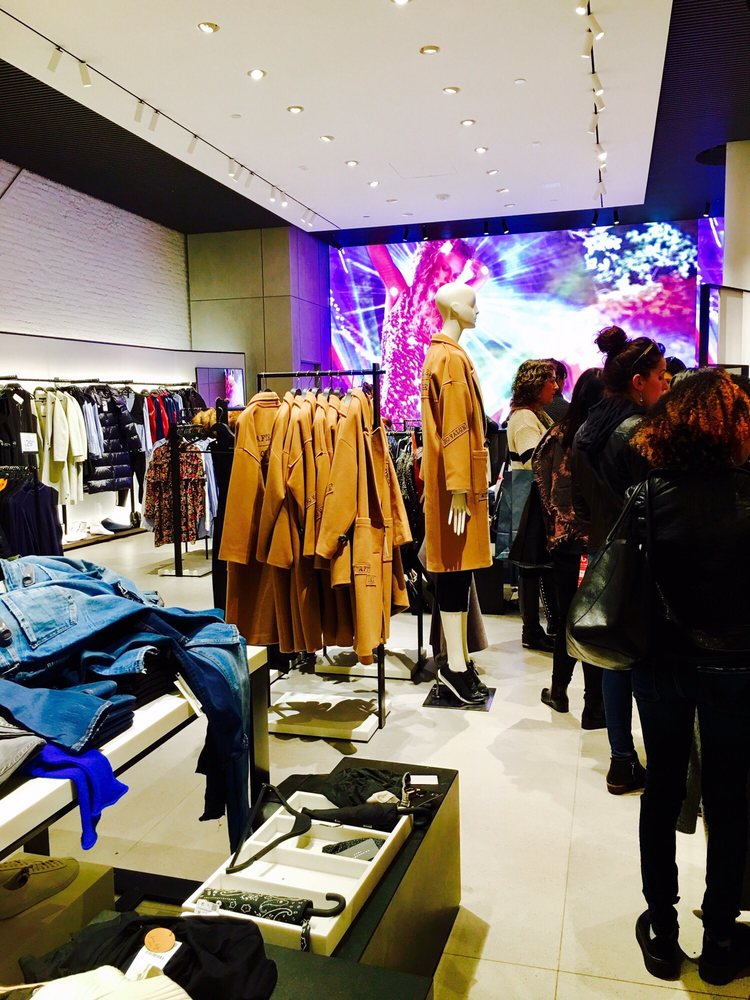 Zara 52 Photos & 224 Reviews Men's Clothing 503 Broadway, SoHo, New York, NY Phone