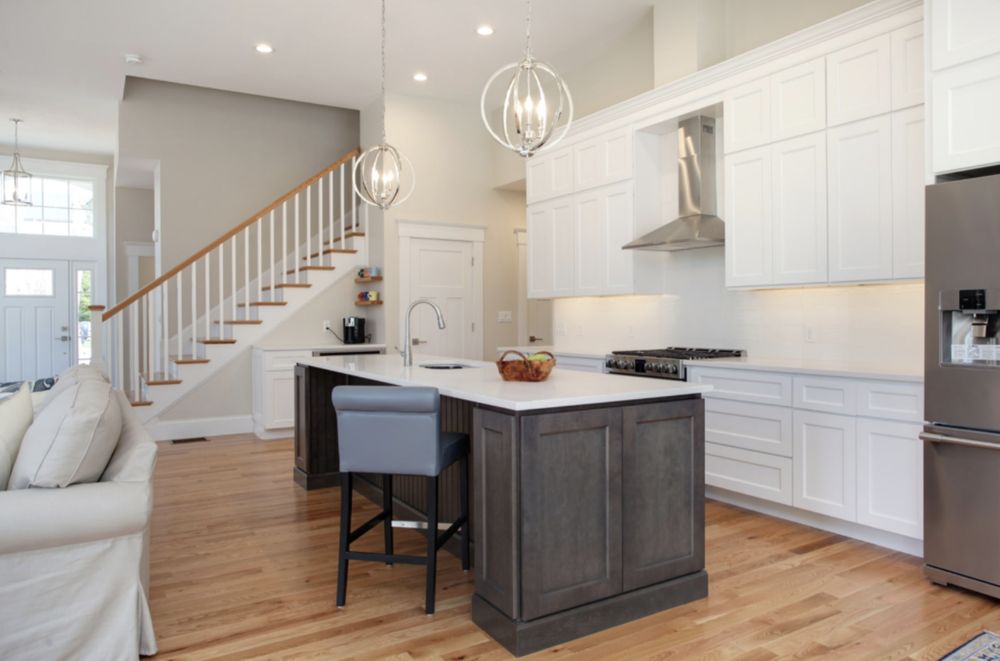 Custom Colors & Cabinets