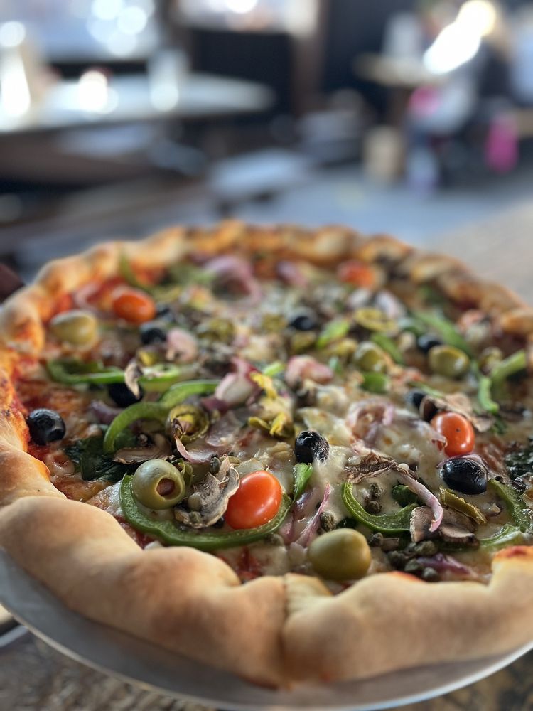 Grateful Head Pizza Oven & Tap Room