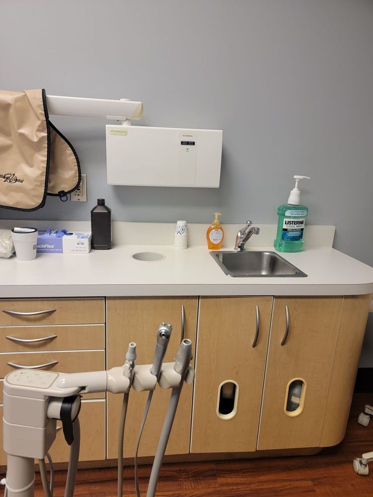 image of business Roswell Dental Smiles