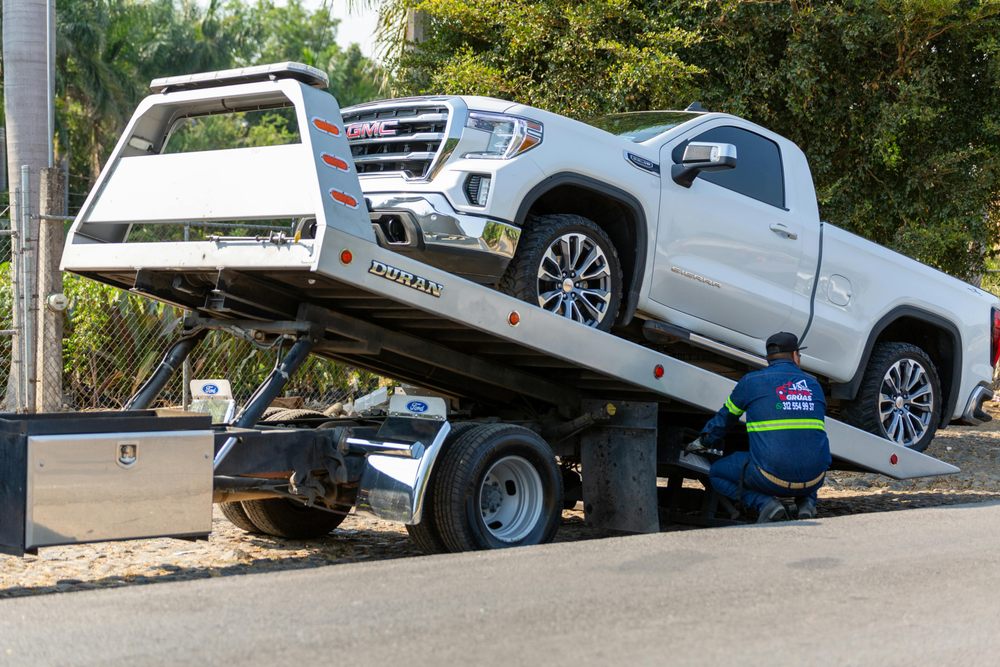 Juniors Towing Pros