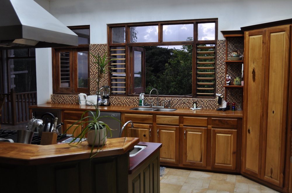 Peter E Designs