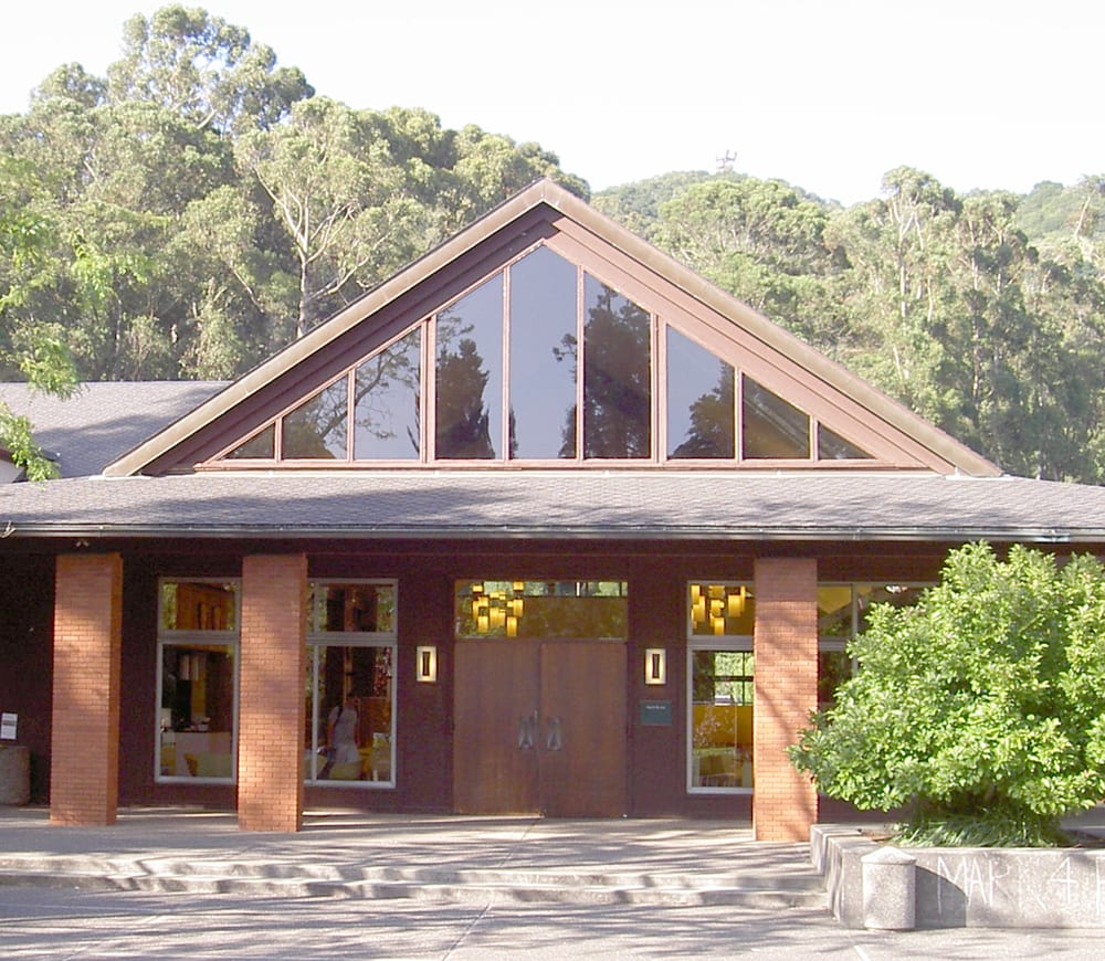 Dominican University Cafeteria